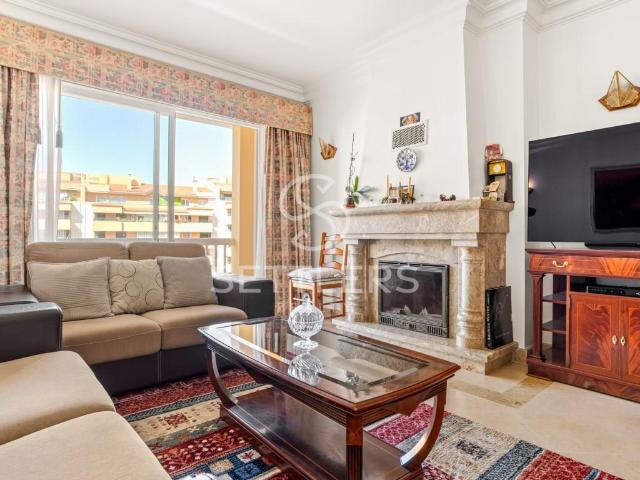 Apartamento T3 Bairro do Rosário 110m² Cascais e Estoril