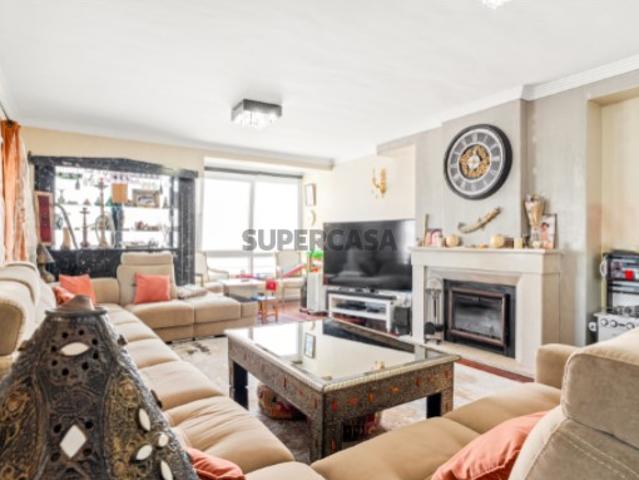 Apartamento T3 Bairro do Rosário