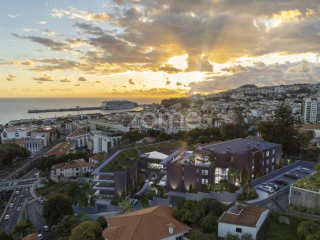 Apartamento T3 C Empreendimento UPTOW LUX no Centro do Funchal