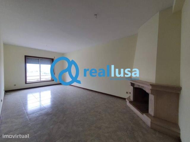 Apartamento T3 c/ garagem Rio Tinto