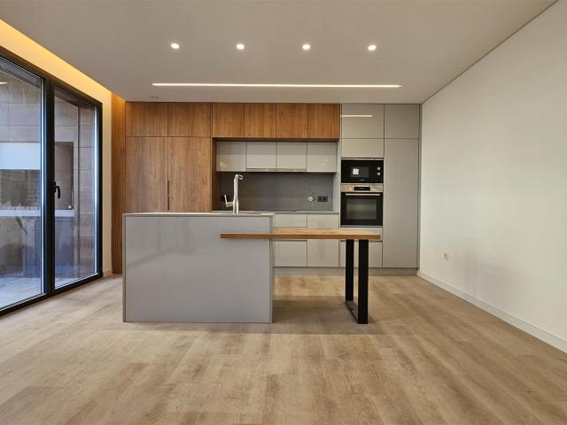 Apartamento T3 c/ Terraço Novo Cruz d’Areia Leiria 178m² Leiria, Pousos, Barreira e Cortes