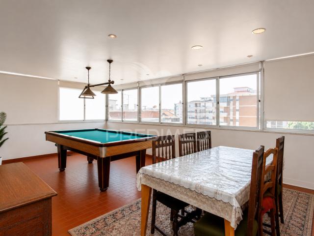 Apartamento T3 c/ Terraço no Laranjeiro