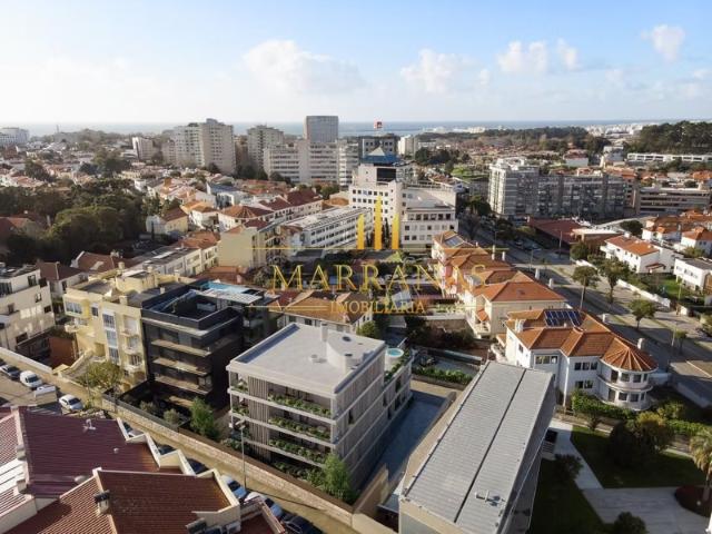 Apartamento T3 c/ varanda