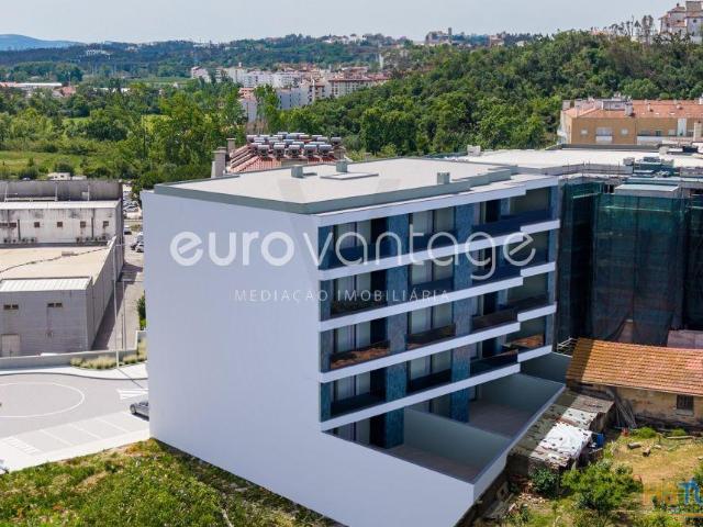Apartamento T3 c/ Varanda | Centro | 26084098755