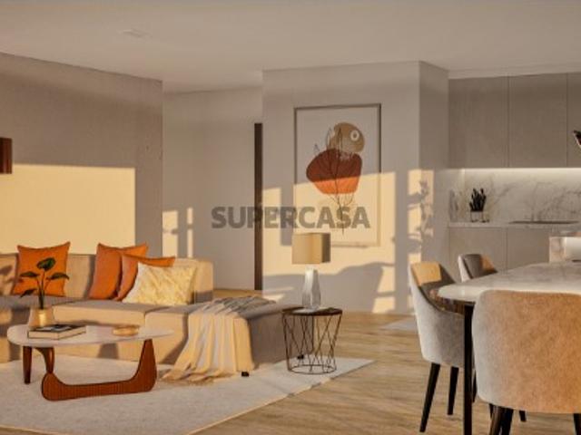 Apartamento T3 c/ Varanda de 79,20m2