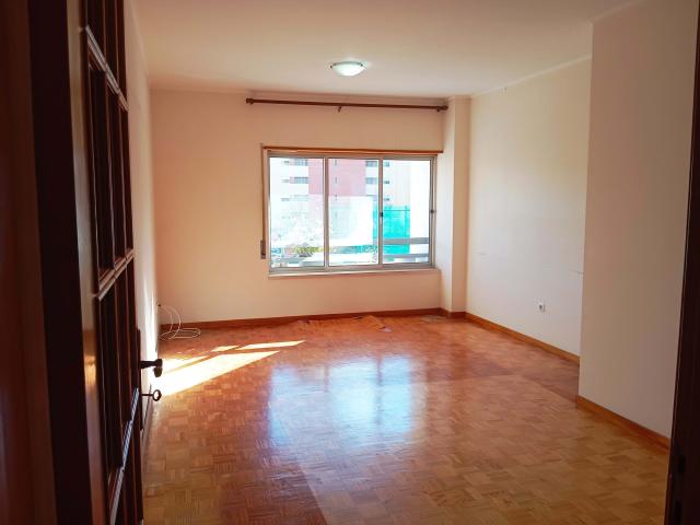 Apartamento T3, Caparica e Trafaria, Almada | BPI Expresso Imobiliário