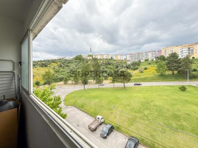 Apartamento T3 c/arrecadação