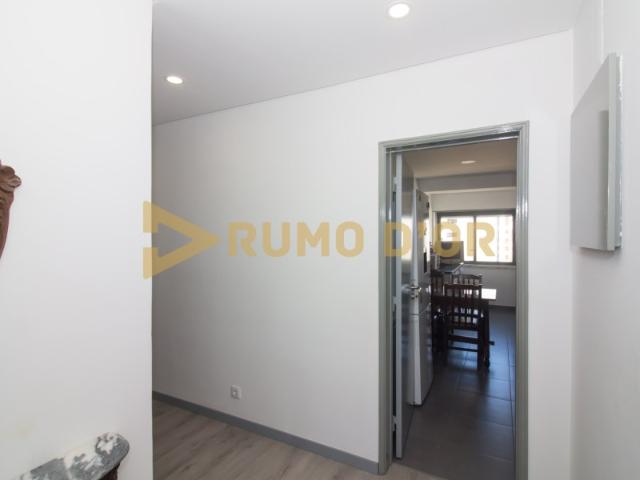 Apartamento T3 Carregado
