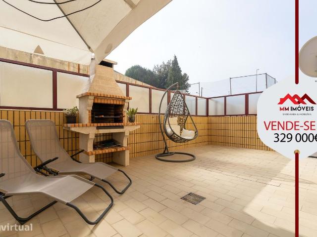 Apartamento T3 | Centro Rio Tinto | Terrao | Lugar Garagem 2 carros |