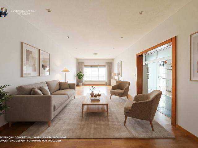 Apartamento T3 Centralidade e Conforto em Ponta Delgada!