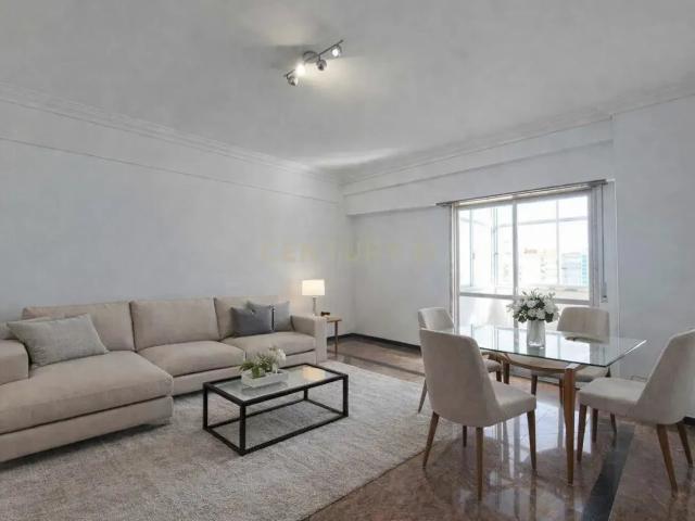 Apartamento T3 com 121m2 para arrendamento no Areeiro, Lisboa