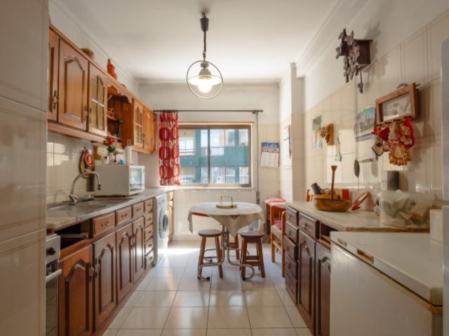 Apartamento T3 com arrumo na Figueira da Foz