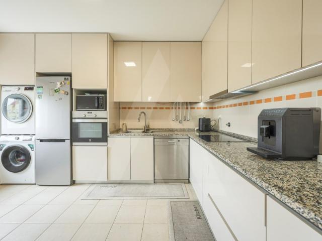 Apartamento T3 com garagem a poucos minutos do centro da cidade!