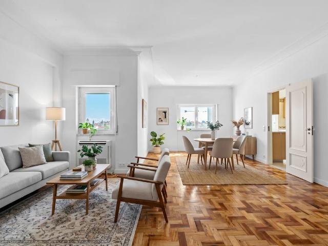Apartamento T3 com garagem, Avenidas Novas, Lisboa