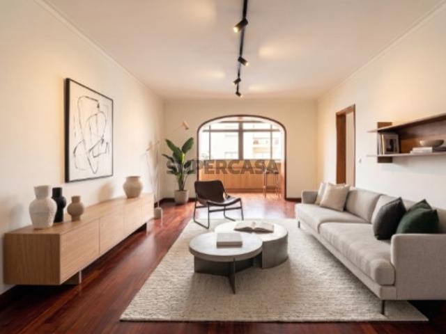 Apartamento T3 com garagem em Espinho Anta Rua 19, para comprar Aveiro
