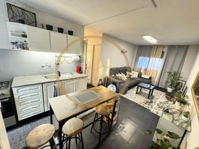 Apartamento T3 com garagem em Mafamude, Vila Nova de Gaia
