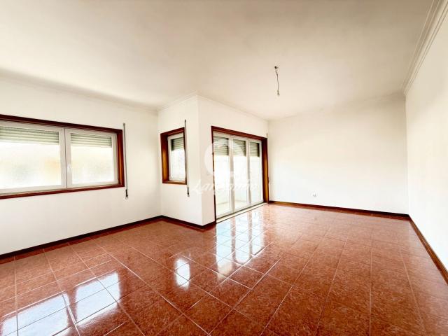 Apartamento T3 com Garagem em Modivas, Vila do Conde
