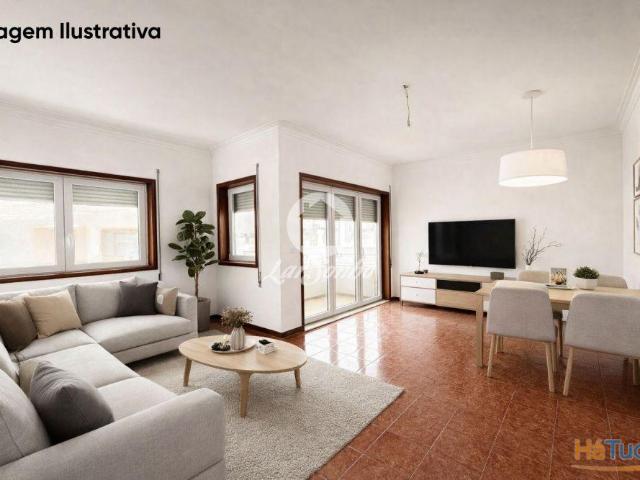 Apartamento T3 com Garagem em Moreira da Maia | 26084087329