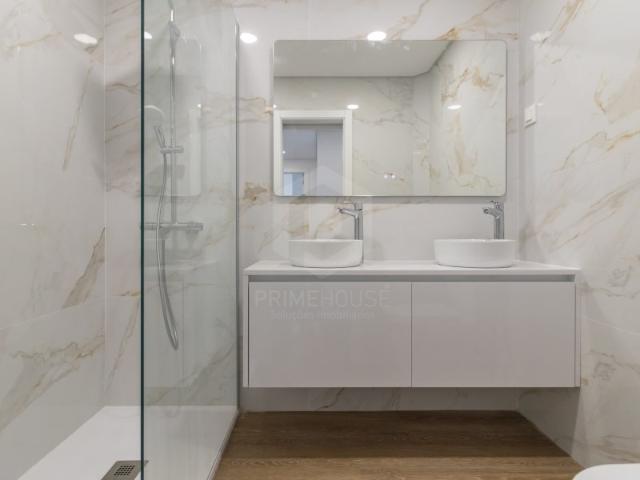 Apartamento T3 com garagem em Setúbal