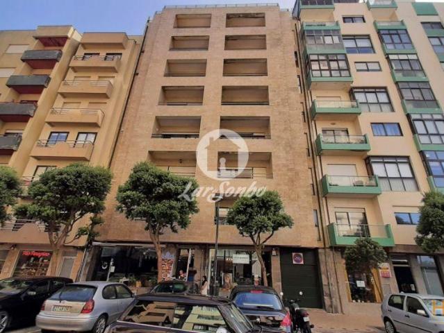 Apartamento T3 com garagem fechada na Póvoa de Varzim | 26084062741