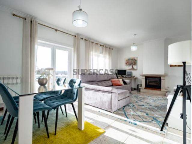 Apartamento T3 com garagem Marinha Grande