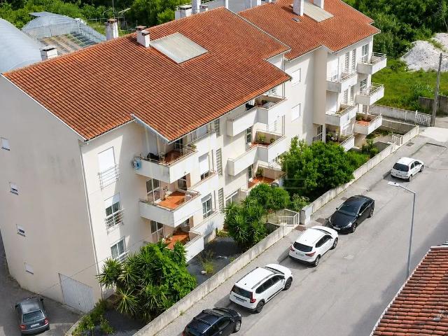 Apartamento T3 com garagem na Pedrulha