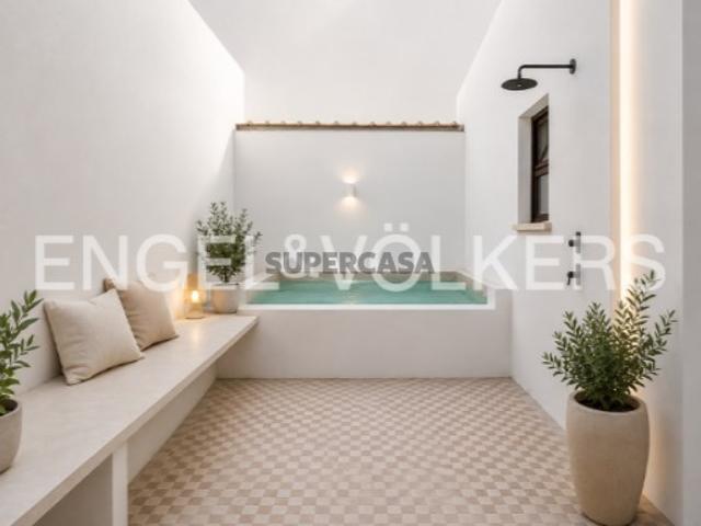 Apartamento T3 com Garagem no Centro de Vila Real de Santo António