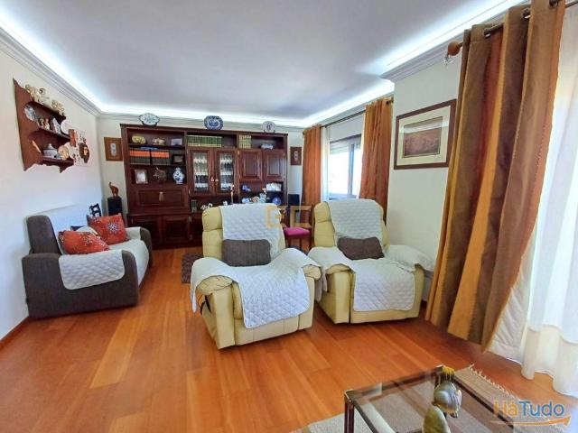 Apartamento T3 com garagem, para venda na Figueira da Foz! | 26064039057