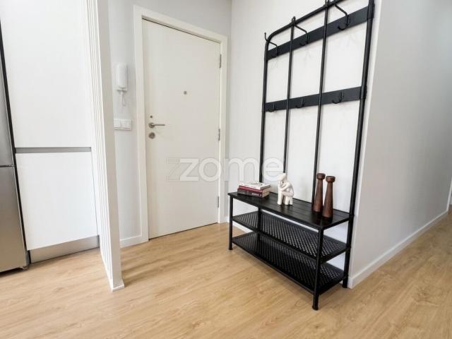 Apartamento T3 com Duas Frentes em Ermesinde | Conforto e Qualidade