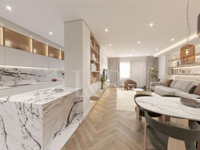 Apartamento T3 com estacionamento, centro Cascais