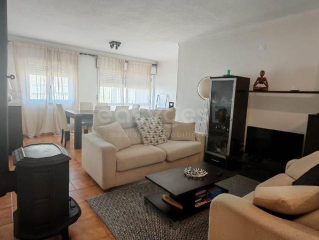 Apartamento T3 com excelente exposição solar