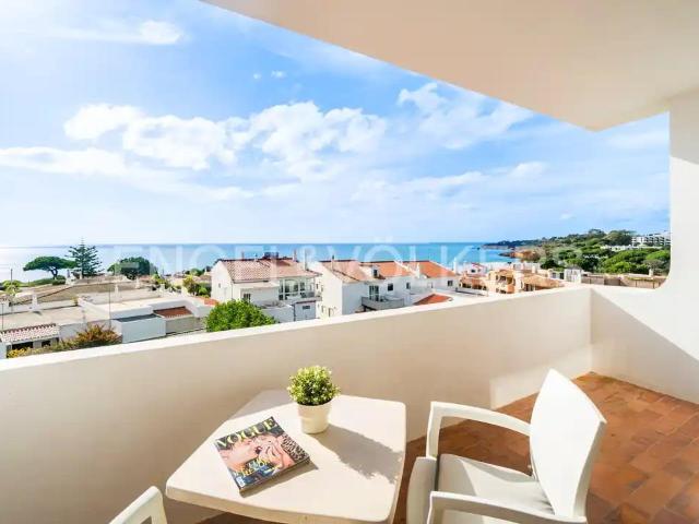 Apartamento T3 com Incrível Vista Mar a 600 m da Praia Maria. 101m² Albufeira Olhos de Água