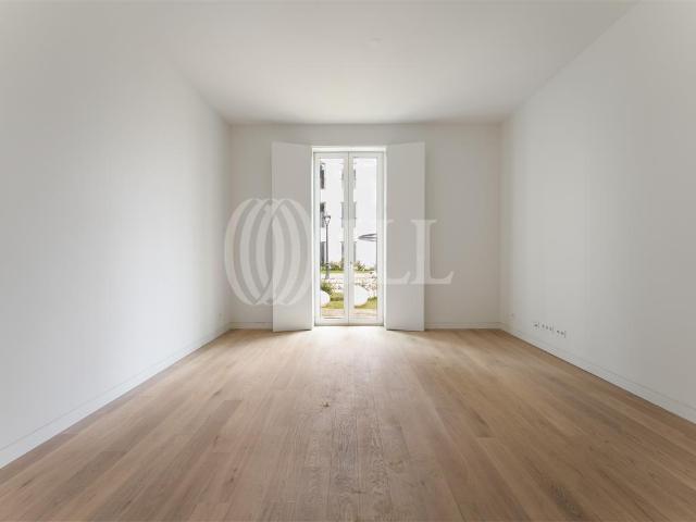 Apartamento T3 com jardim, no Villa Infante, Lisboa 0m² Estrela