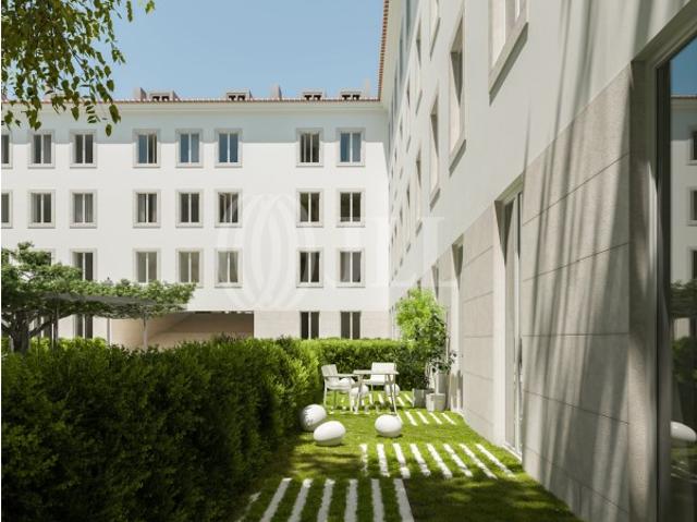 Apartamento T3 com jardim, no Villa Infante, Lisboa