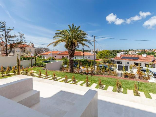 Apartamento T3 com Jardim Privativo e Terraço no Monte Estor. 356m² Cascais e Estoril