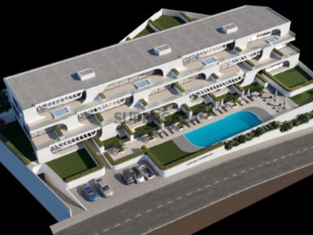 Apartamento T3 com logradouro no Ocean Terraces | Santa Luzia, Funchal