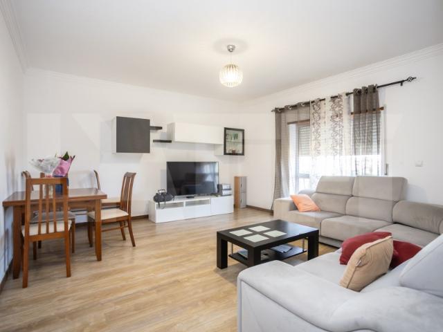 Apartamento T3 com Suite e Varandas | Quinta da Tendeirinha Seixal