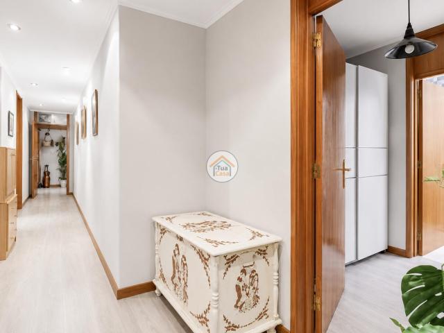 Apartamento T3 com Suite em Rio Tinto — Excelentes Áreas, Garagem e Ótima Exposição Solar