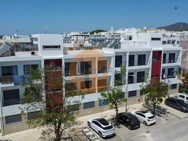 Apartamento T3 com Roof Top Privativo e Vista Mar LiveAlgarve | Moncarapacho