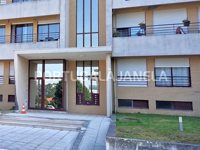 Apartamento T3 com Terraço