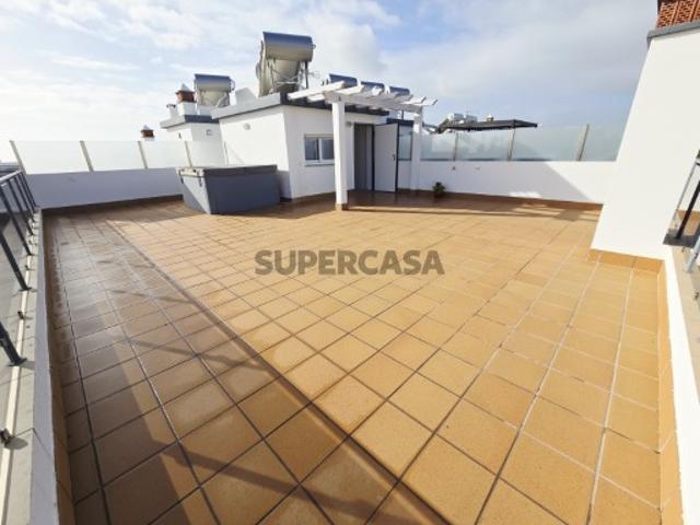 Apartamento T3 com Terraço, Vista Mar, Jacuzzi e Estacionamento Privativo | Tavira