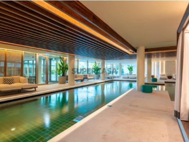 Apartamento T3 com terraço em Campolide, Lisboa