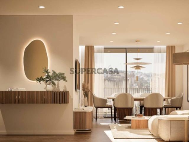 Apartamento T3 com terraço, em condomínio com piscina e jardim