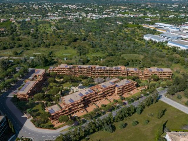 Apartamento T3 com Terraço em Novo Empreendimento sustentável em Vilamoura, Algarve