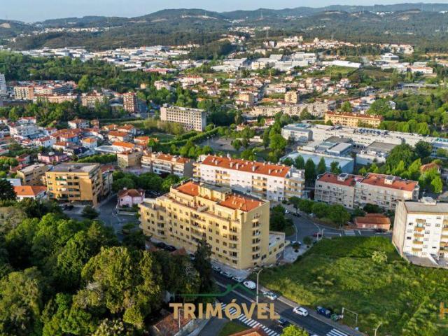 Apartamento T3 com Terraço, São João da Madeira | 26064084838