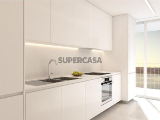 Apartamento T3 com Varanda Colina do Outeiro