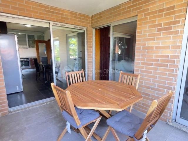 Apartamento T3 com Varanda e Garagem Fechada, em Real Braga