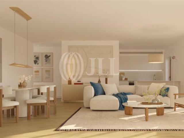 Apartamento T3 com varanda, em Telheiras, Lisboa