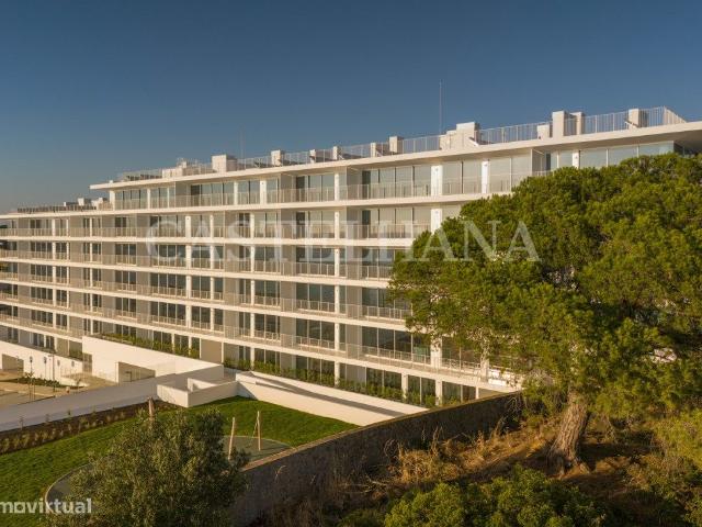Apartamento T3 com varanda em novo empreendimento no Seixal