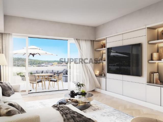 Apartamento T3 com varanda em novo empreendimento em Campo de Ourique